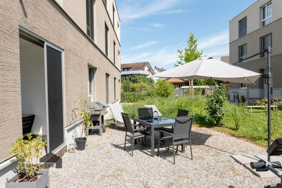 Gepflegter Gartensitzplatz mit vielen Möglichkeiten - Moderne Gartenwohnung mit exklusiver Ausstattung in ruhiger Lage - Amriswil TG