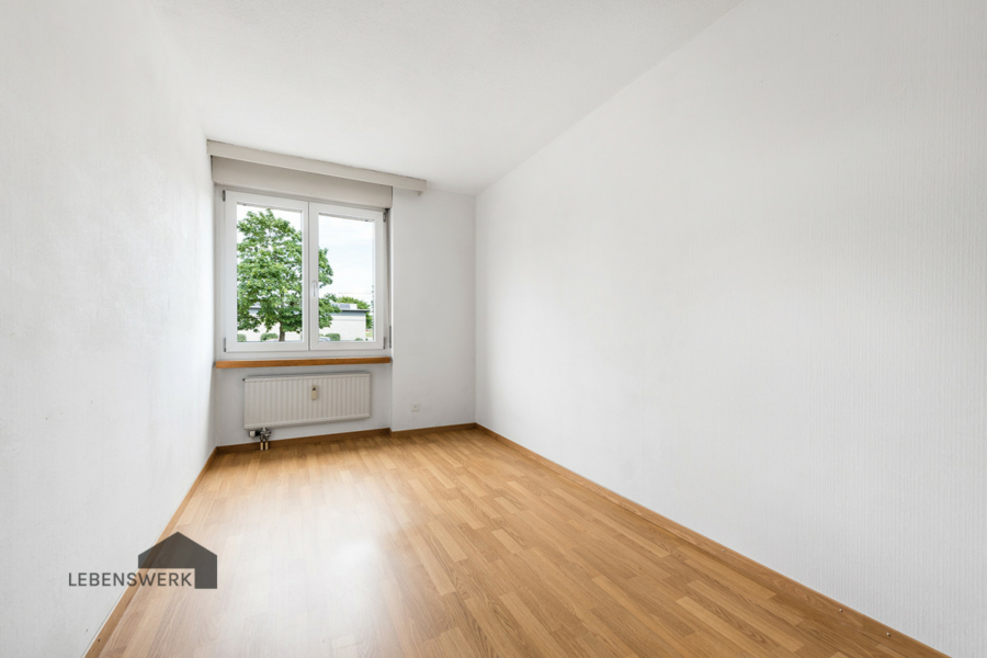 Gemütliche 4.5-Zimmer-Gartenwohnung - Bottighofen TG - Arbeits- oder Schlafzimmer - Richtung Norden