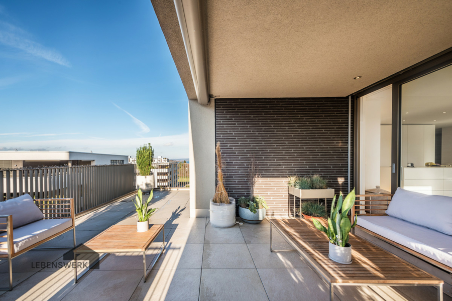 Westterrasse - Rivage: Exklusive 4.5 Zimmer-Attikawohnung - Bottighofen TG