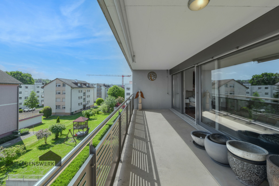 Moderne 4.5-Zimmer-Wohnung im 3. OG - Kreuzlingen TG - Grosser Balkon mit Weitblick